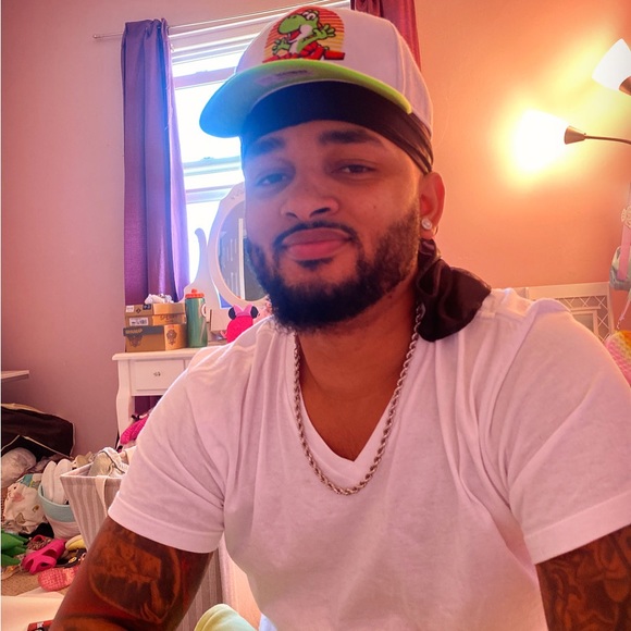 Meet your Posher, Joshua - Picture 1 of 1